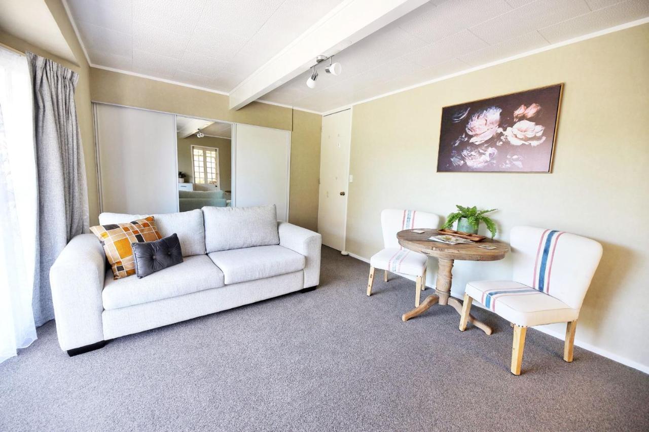 Cozy 1Br Stay In Taupo Central Extérieur photo